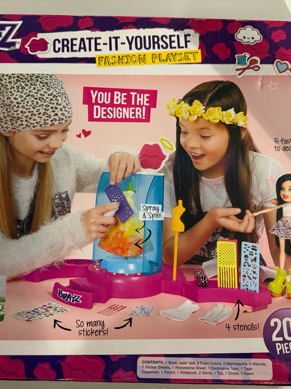 Bratz Create-It-Yourself Fashion Playset – Pink